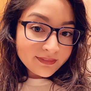 Meet your Posher, Maria